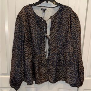 Boohoo plus tie front leopard long sleeve smock